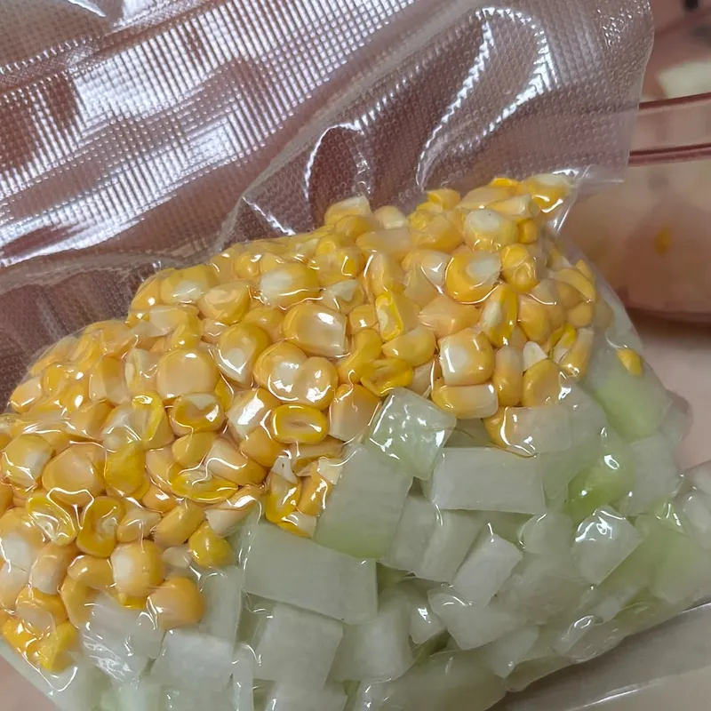Picadillo de chayote con elote